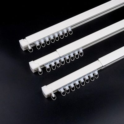 След занавеса металла Extendable, телескопичный s складывает сверхмощные рельсы занавеса