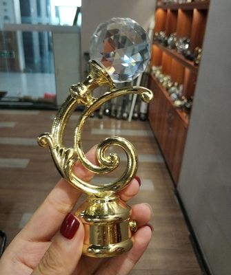 Оптовые кристаллические аксессуары штанги занавеса шпилей металла поляка занавеса золота для штаног занавеса