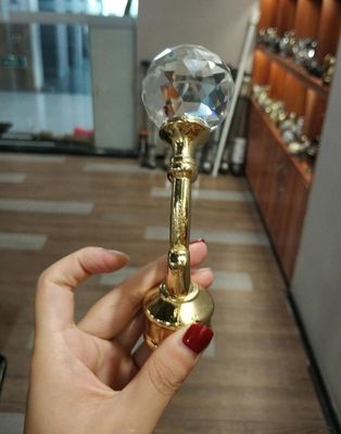 Оптовые кристаллические аксессуары штанги занавеса шпилей металла поляка занавеса золота для штаног занавеса